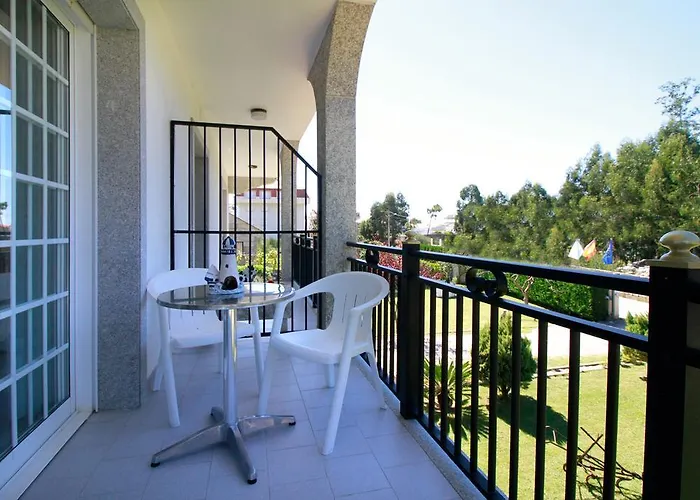 Casa Mariano 2* A Revolta